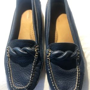 LL bean loafers size 9 navy leather